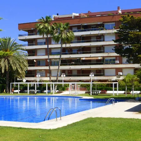 Rentalmar Mimosas Family Plus Apartment